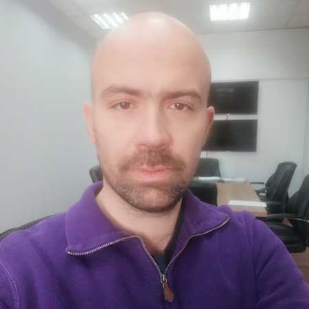 Yannis Lykogiorgos